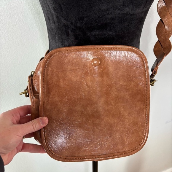 Boho Western Camel Colored Faux Leather Braided Strap Cross-Body Purse - Picture 2 of 4